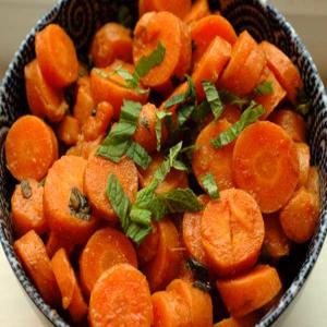 Spicy Carrot Salad image