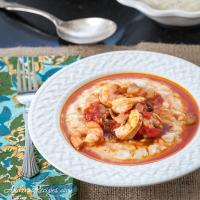 Shrimp in Tomato Gravy with Creamy Grits (aka Shrimp and Grits)_image