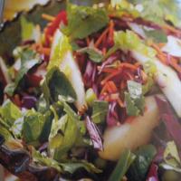 Pear Salad With Asian Dressing_image