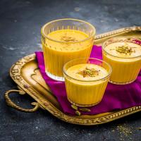 Indian Mango Lassi (Restaurant Style)_image
