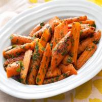 Pan-Roasted Carrots with Mint and Parsley Gremolata_image