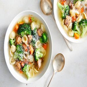Mini Meatball Soup With Broccoli and Orecchiette_image