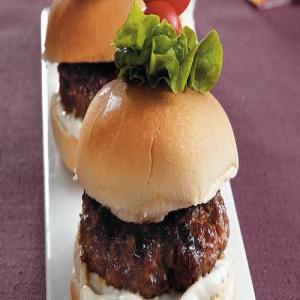 Sizzling Beef Sliders_image