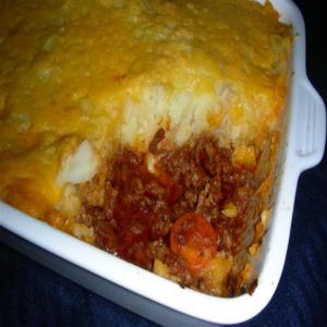 English Cottage Pie With Cheddar and Parsnip Mash_image