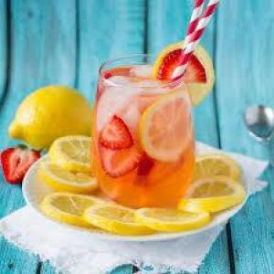 Strawberry Moscato Lemonade_image