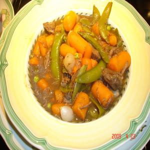 Low-Fat Burgundy Beef & Vegetable Stew_image