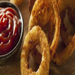 Crunchy Onion Rings Authentic Recipe | TasteAtlas_image