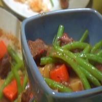 Red Wine Beef Stew with Potatoes and Green Beans_image