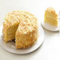 Toasted Coconut Cake With Coconut Filling and Buttercream_image