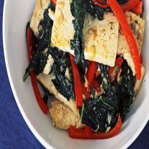 Spicy Stir-Fried Tofu With Kale and Red Pepper Recipe_image
