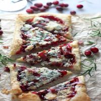 Cranberry, Bacon, and Gorgonzola Puff Pizza Recipe - (4.8/5) image