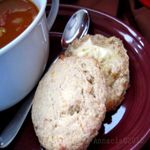 Two Cheese Scones With a Touch of Cayenne_image