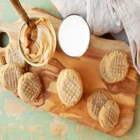 3-Ingredient Peanut-Butter-Lover Cookies_image
