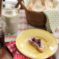 Chicken Liver Pâté with Red Onion Jam_image
