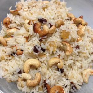 Rice with Almonds and Raisins_image