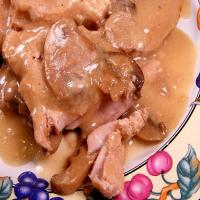 Crock Pot Pork Chops With Mushroom Sauce_image