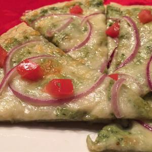 Spinach and Artichoke Tortilla Pizza_image
