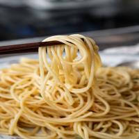 Asian Garlic Noodles (20 minute recipe!)_image