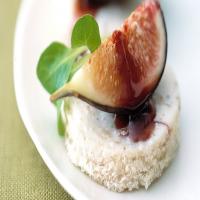Gorgonzola Dolce with Figs and Port_image