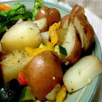 Mediterranean Roasted Potatoes and Vegetables_image