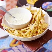 Cheesy chips image