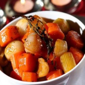 Ale Braised Carrots & Shallots_image