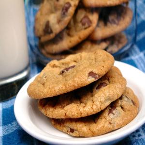 Crispy Chocolate Chip Cookies image