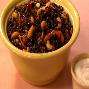 Gluten-Free Wild Rice Salad with Chanterelles, Sour Cherries and Cashew Sour Cream_image