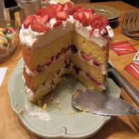 Strawberry Yum Yum Cake image