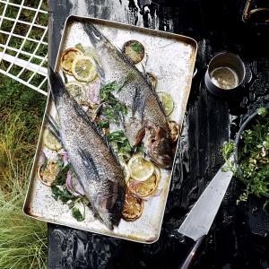 Grill-Steamed Sea Bass with Citrus Relish_image