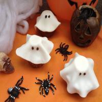Halloween Fondant Ghost Cupcakes image