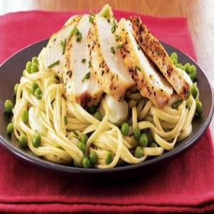 Minty Linguine with Grilled Chicken_image