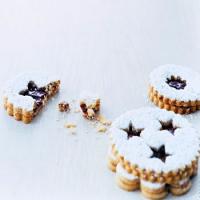 Linzer Cookies image