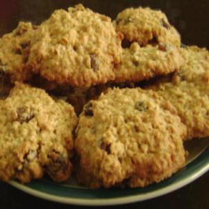 Mom's Favorite Oatmeal Cookies_image