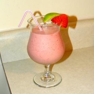 Summery Strawberry-Lime Smoothie_image