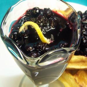 Up Those Antioxidants With Blueberry Sauce_image
