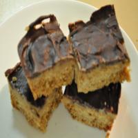 Millionaires Shortbread or Creamy Caramel and Oat Squares image