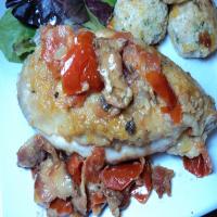 Chicken With Tomato Sauce and Bacon (Pollo Alla Campagna)_image