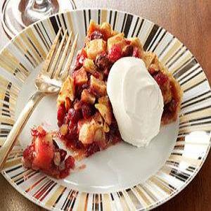 Cranberry-Pear Tart with Hazelnut Topping Recipe_image