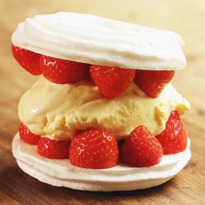 Eton Mess Ice-cream Sandwich Recipe by Tasty_image