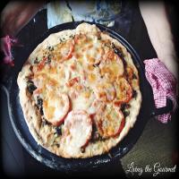 Spinach and Tomato Flatbread Pizza image