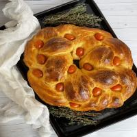 Braided Tomato Bread Wreath_image