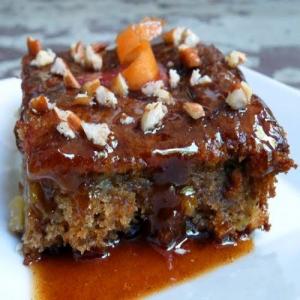 Sticky apple carrot pudding cake with apricot cinnamon sauce Recipe - (5/5)_image