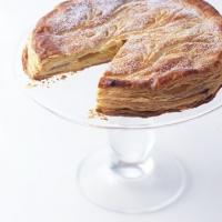 Puff Pastry Tart Filled with Almond Cream_image