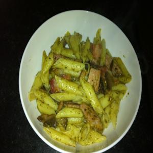 Bacon and Mushroom Penne With Sun-Dried Tomato Pesto image