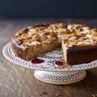 Swedish Apple and Almond Cake Recipe - (4.4/5)_image