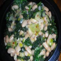 Kale and Cannellini Beans_image