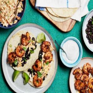 15-Minute Shrimp Tacos with Spicy Chipotle Slaw_image
