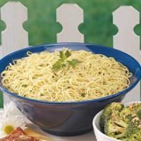 Garlic Parsley Spaghetti image