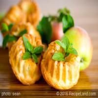 Buttermilk Apple Muffins_image